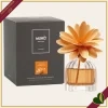 Profumatore d’ambiente in vetro con fiore in legno Cedro e Bergamotto, 60 ml