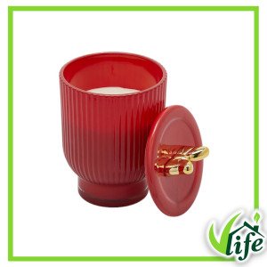 Candela Profumata in Vetro Rosso con Fiocco e Dettaglio Oro – Altezza 15 cm