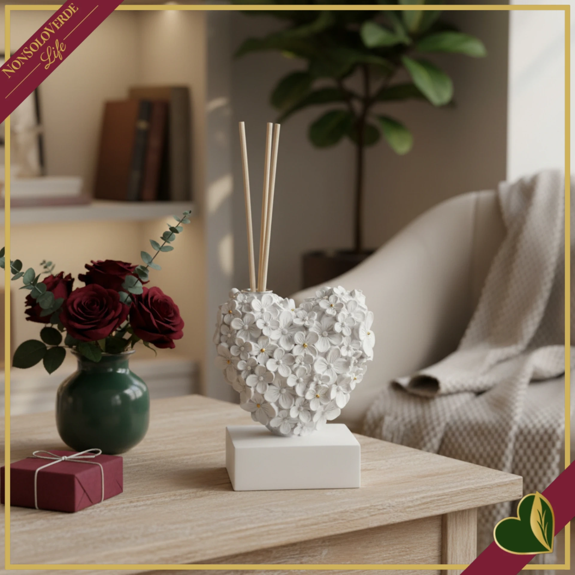 8022934209733-0 Diffusore decorativo a forma di cuore con fiori in resina, altezza 11,2 cm