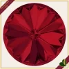 Orecchini punto luce “Starlet” con cristallo rosso