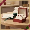 Orecchini punto luce “Starlet” con cristallo rosso
