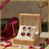 Orecchini “Platone” con cristalli rossi Scarlet