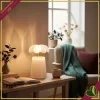 Lampada da tavolo Lily in vetro bianco e dettagli oro, altezza 17,5 cm