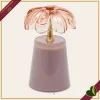 Lampada da tavolo Lily in vetro rosa cipria e dettagli oro, altezza 17,5 cm