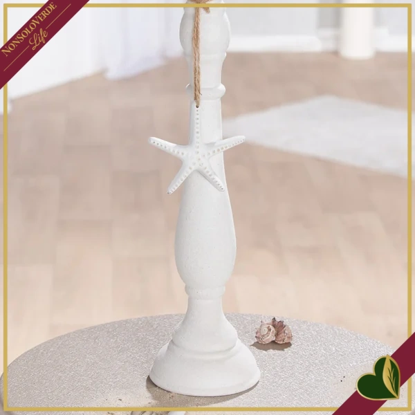 Candeliere Castica bianco con stella marina decorativa, altezza 46,5 cm