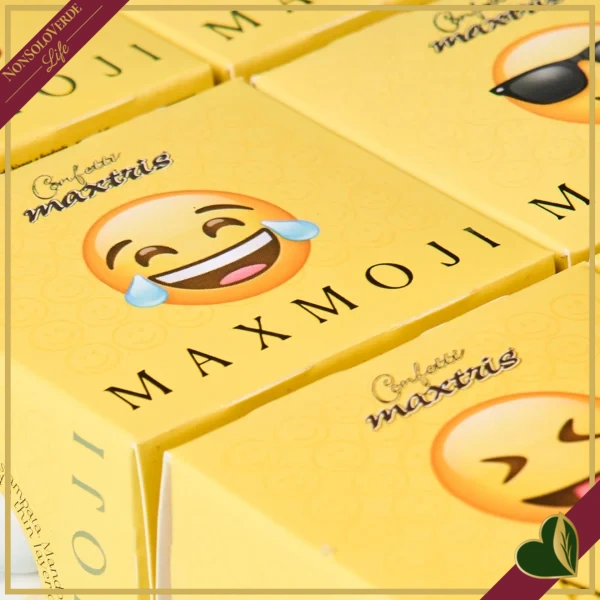 Confetti Maxtris Maxmoji, Cuore, confetti bianchi con mandorla tostata, 200 grammi