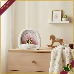 Decorazione luminosa con LED mani con piedini rosa e oro in marmorina bianca, altezza 12 cm