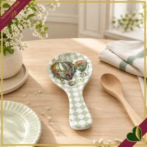 8029722518497-0 Poggiamestolo Wonderland in melamina con mongolfiere, lunghezza 25,5 cm
