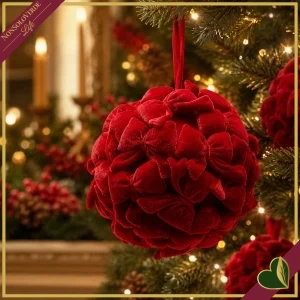 Sfera natalizia rossa rivestita di fiocchi in velluto, diametro 18 cm