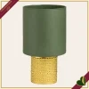 Vaso cilindro in vetro verde scuro con base dorata in rilievo, altezza 25 cm